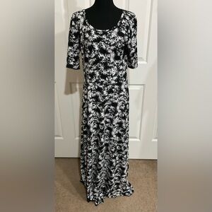 LuLaRoe L Elegant Black and White Ana Maxi Dress